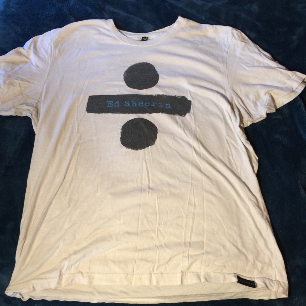 Ed Sheeran 2017 Divide Tour XL White T-Shirt - Picture 2 of 8